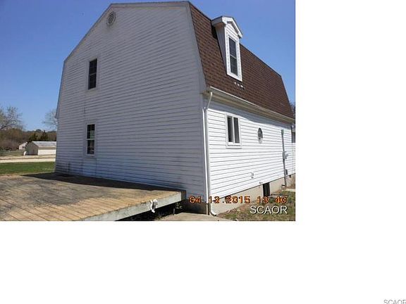 3rd image of 7714 Parlier Ln