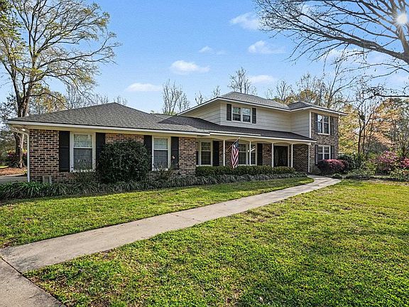 2nd image of 1930 Kate Ln.