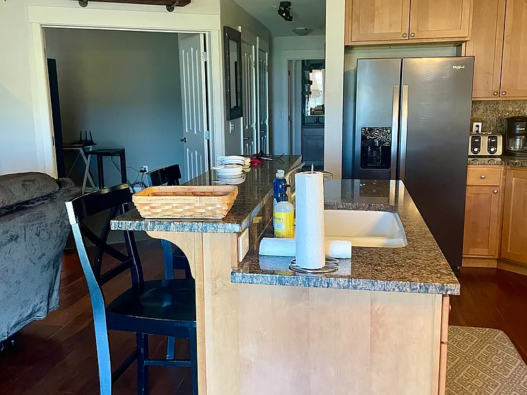 4395 Westshore Dr NE — Photo 6