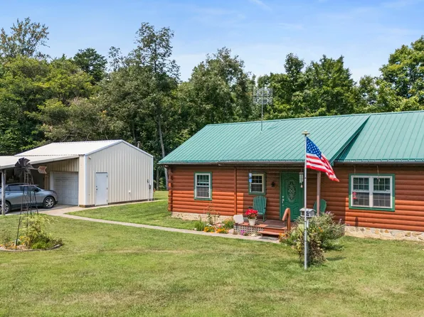320 E Rooster Hill Rd, Salem, IN 47167