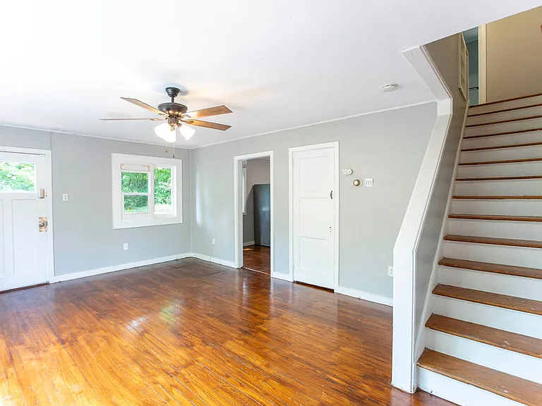 153 Wade Ln #153 — Photo 2
