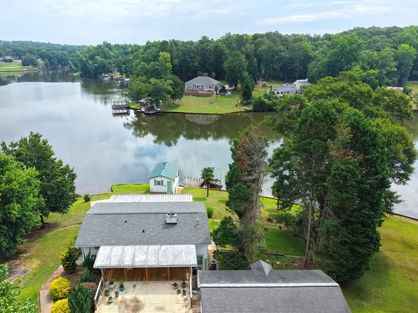 148 Traywick Dr, Anderson, SC 29621