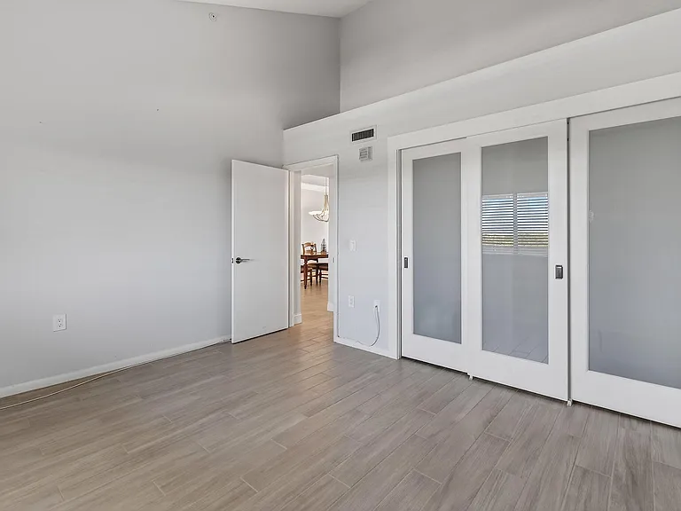 701 Seafarer Cir #504 — Photo 18