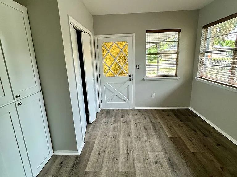 21804 Marlin Ave — Photo 29