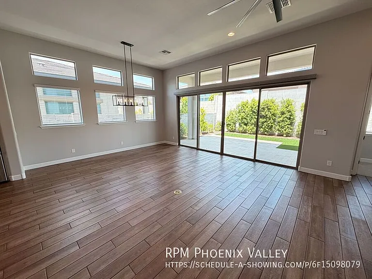 1926 W Holden Dr — Photo 20