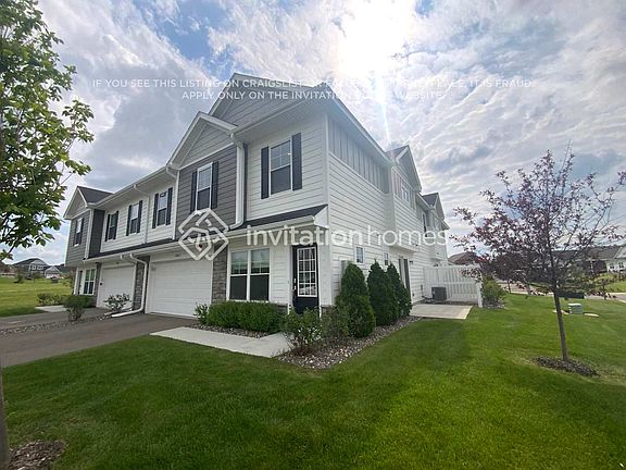 3rd image of 10924 Glacier Ln N