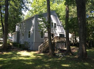 10001 Silverleaf Ter, North Chesterfield, VA 23236
