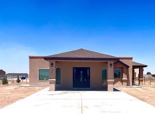 321 Vida Bonita Way, Clint, TX 79836