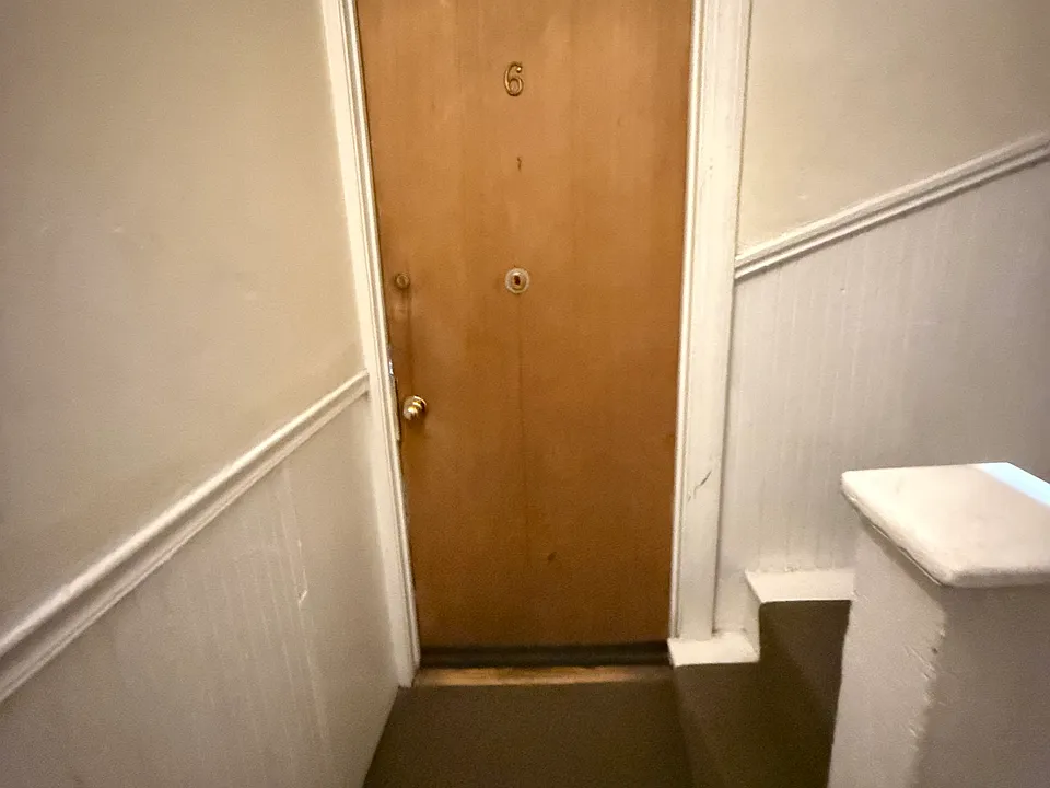 3 Phillips St #6