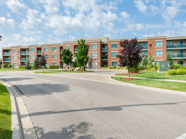 50 Via Rosedale #317, Brampton, ON L6R 3Z6