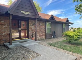 1309 De Kalb Dr, Cameron, MO 64429