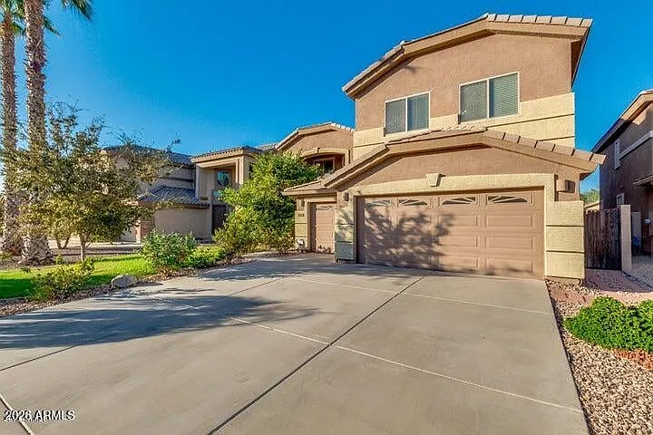 4 bed, 3528 sqft, $2,600 — Photo 1