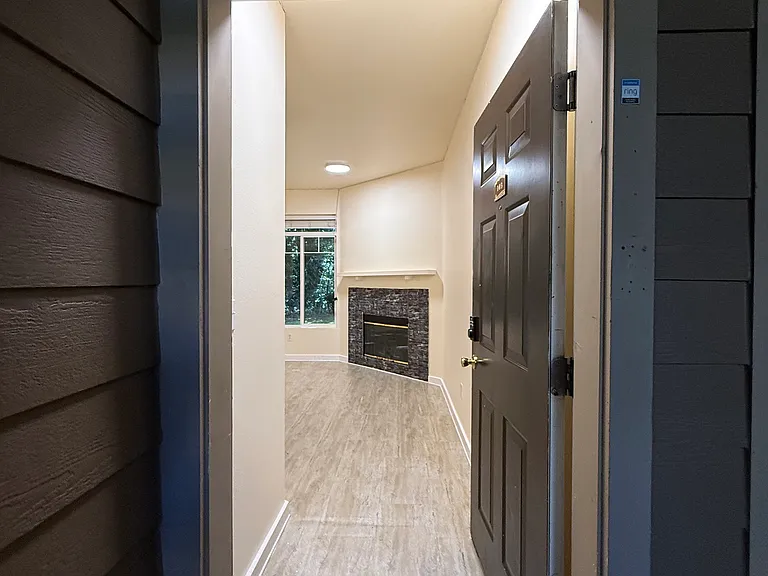18930 Bothell Everett Hwy #H103 — Photo 3