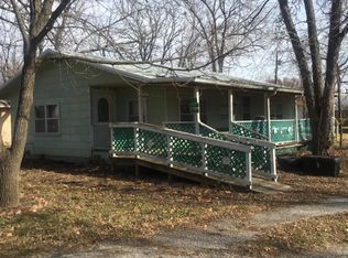 211 S Main St, La Harpe, KS 66751