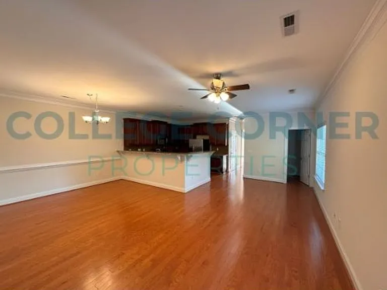 4964 Wyngate Village Dr — Photo 3