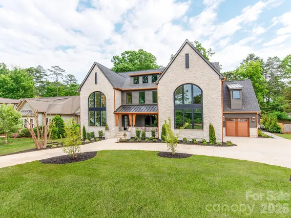 6133 Creola Rd, Charlotte, NC 28270