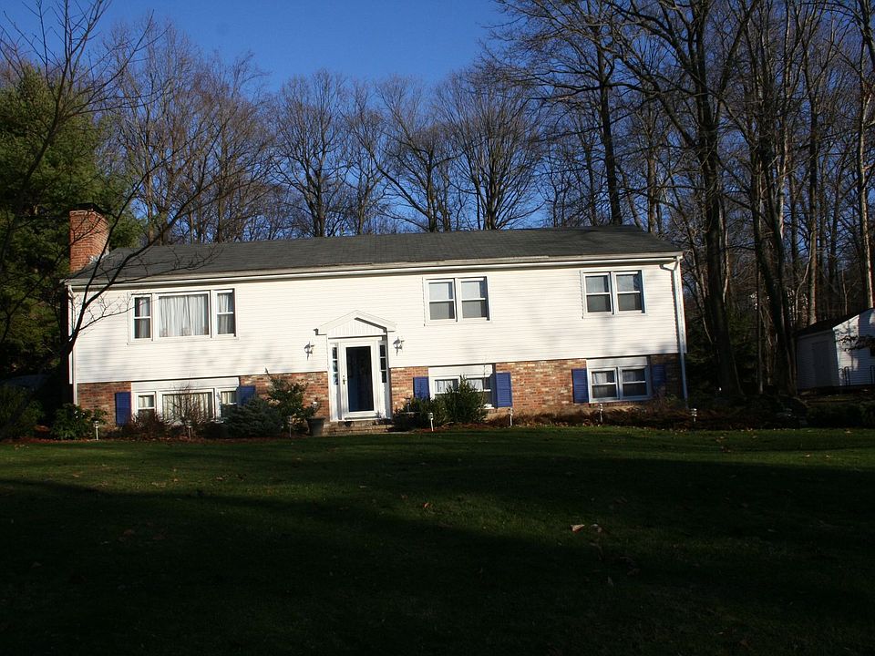Raised Ranch 3 Bd rm