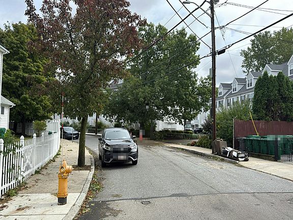 5th image of 81-83 Myrtle St