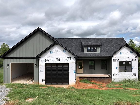 2nd image of 7 Leesville Rd