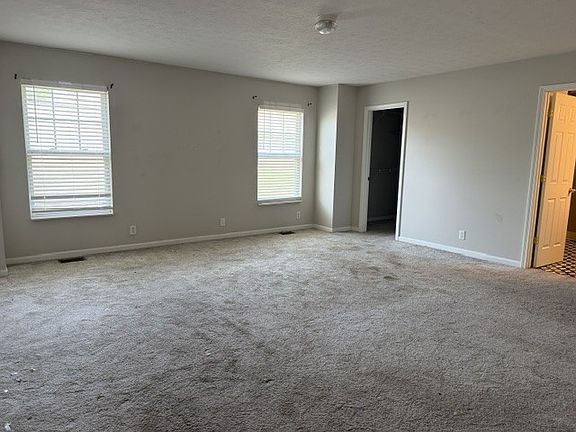 3rd image of 103 Trailing Blossom Ln