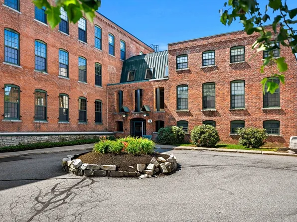 71 Princeton St APT 213, North Chelmsford, MA 01863