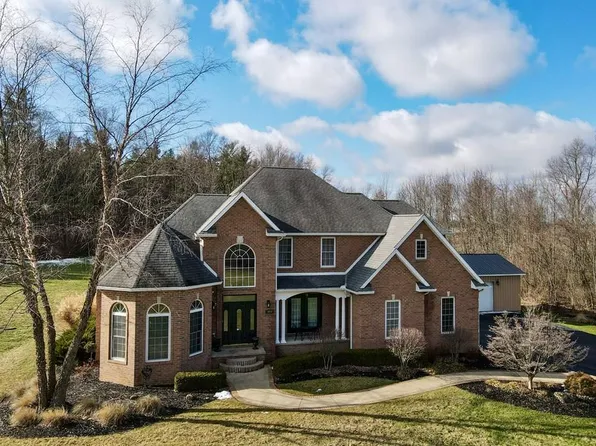 3935 Kings Pointe Dr, Mansfield, OH 44903