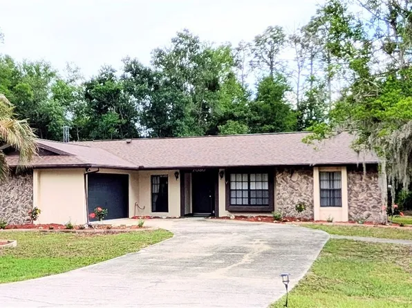 7030 E Oak Forest St, Floral City, FL 34436