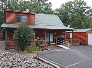 900 Carolina Fox Cir, Murphy, NC 28906