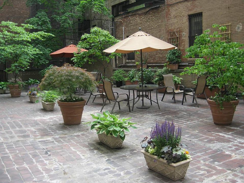 1st image of 310 Lexington Ave APT 10F