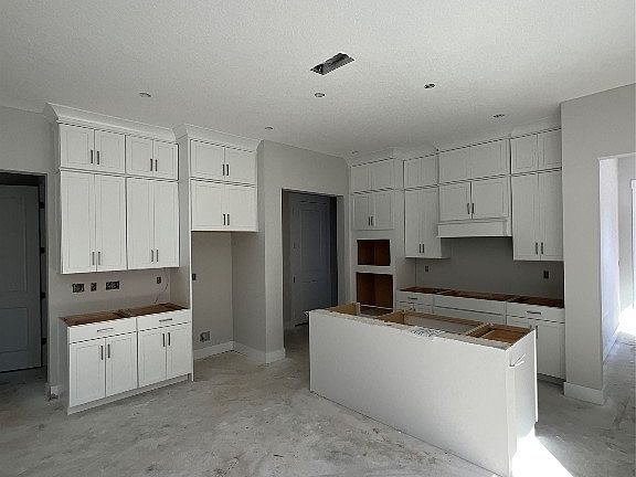 4th image of 1414 Julia St #2A
