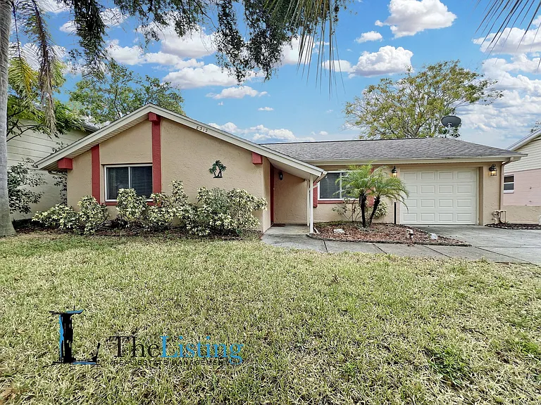 8312 Mill Creek Ln — Photo 1