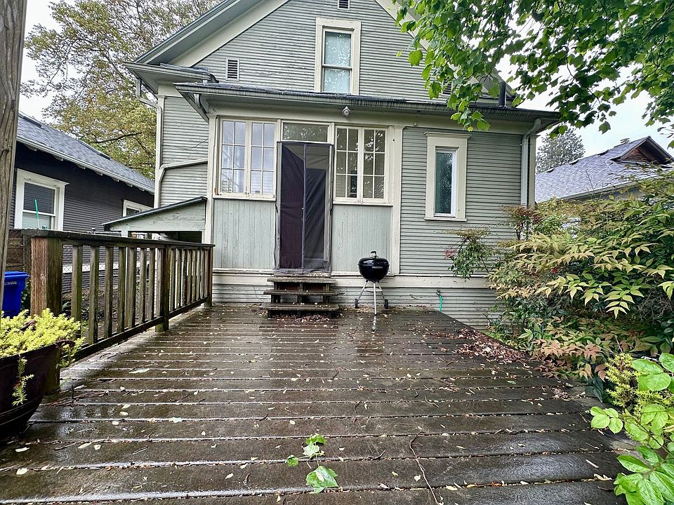 1st image of 3811 NE 7th Ave