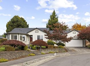 22271 NE Lachenview Ln, Fairview, OR 97024