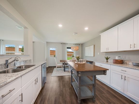 7th image of this home