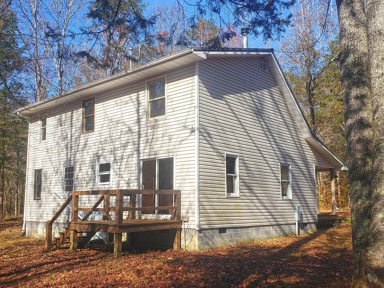 3 bed, 1701 sqft, $1,350 — Photo 2