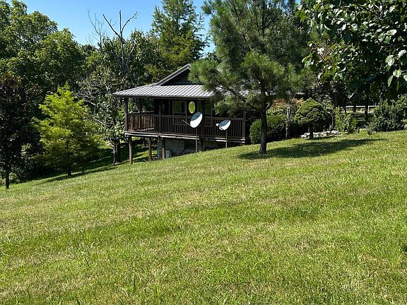 4th image of 1340 Zen Forest Rd