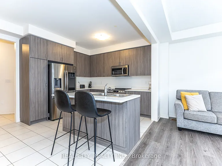 11 Hager Creek Ter — Photo 2