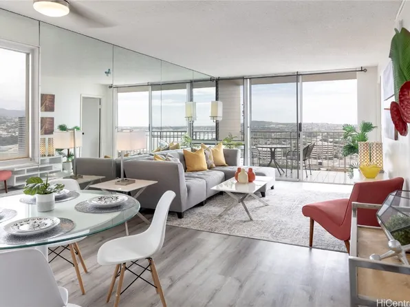 98-099 Uao Pl APT 1901, Aiea, HI 96701
