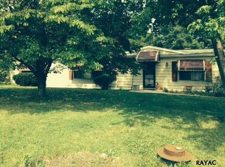 3415 Bull Rd, York, PA 17408