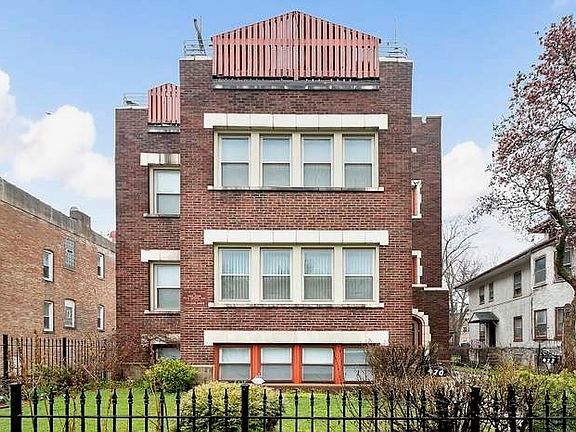 2nd image of 420 N Pine Ave #3R