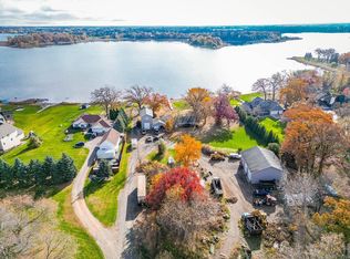 9225 Lake Blvd, Chisago City, MN 55013