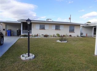 1533 Council Dr, Sun City Center, FL 33573