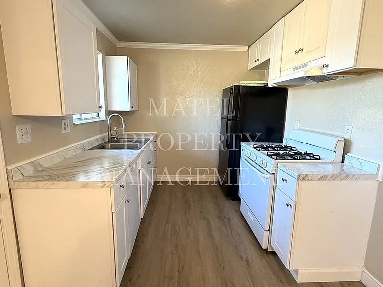 227 Becky Way — Photo 4