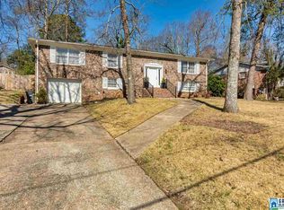 1132 Regent Dr, Birmingham, AL 35226