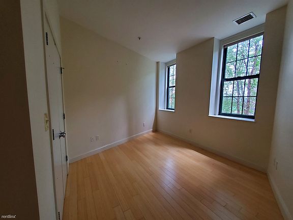 490 Harrison Ave. #305 Boston - South End Unit Photo 3