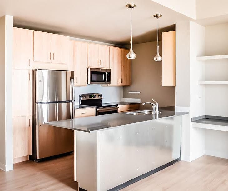 2nd image of 412 S Nevada Ave #203