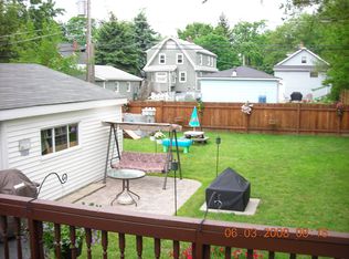 118 N Addison Rd, Villa Park, IL 60181