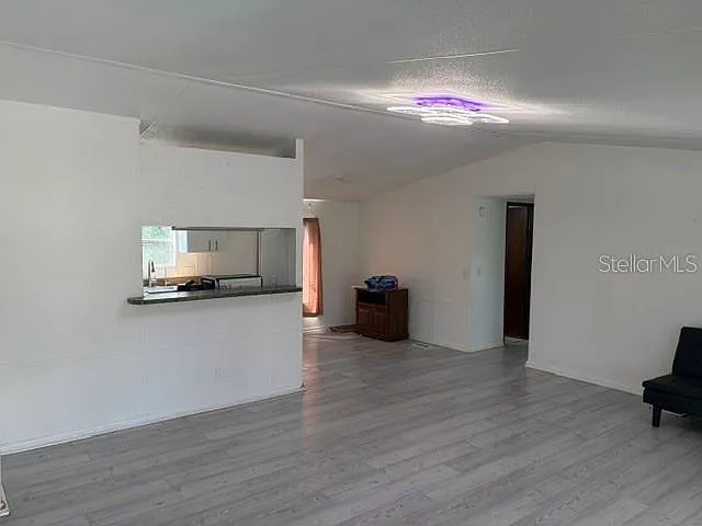 9006 SW 102nd Ter — Photo 2