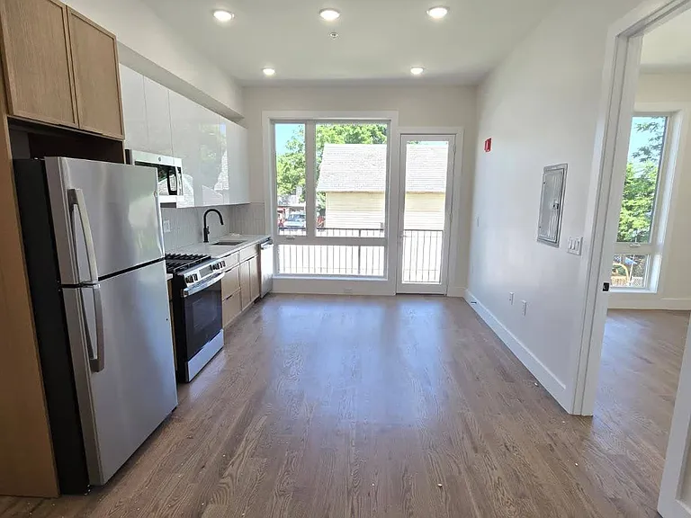 40 Lembeck Ave #206 — Photo 3