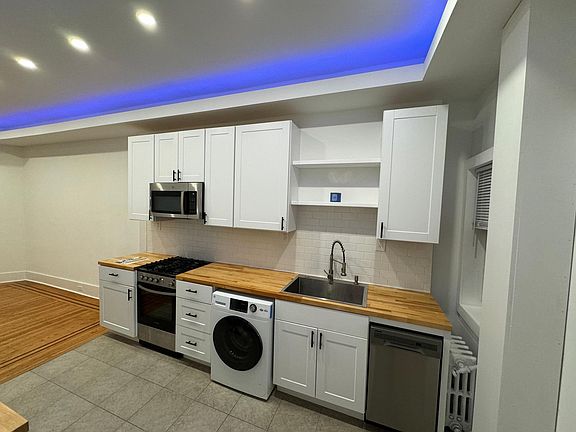 3rd image of 1910 E Passyunk Ave #2